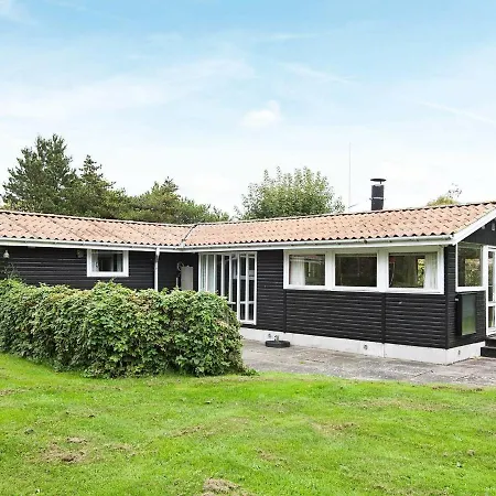 Holiday home 6 Person In *